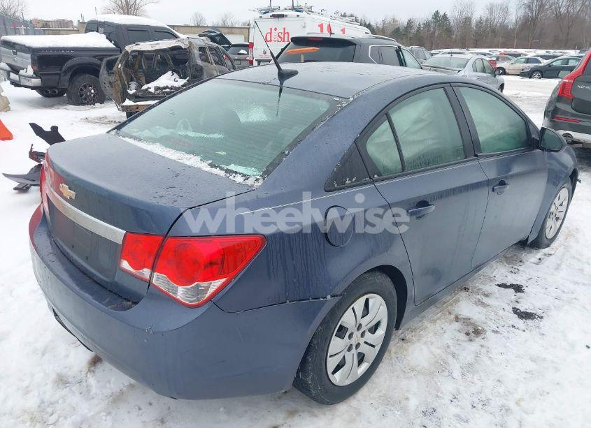 Photo 4 of 2013 Chevrolet Cruze LS AUTO (VIN 1G1PA5SG7D7292500)