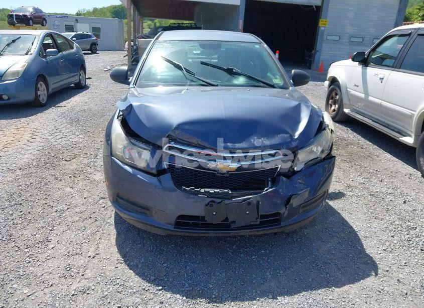 Photo 12 of 2013 Chevrolet Cruze LS AUTO (VIN 1G1PA5SG7D7297955)