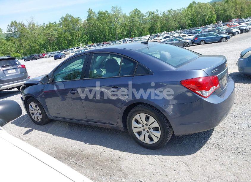 Photo 14 of 2013 Chevrolet Cruze LS AUTO (VIN 1G1PA5SG7D7297955)