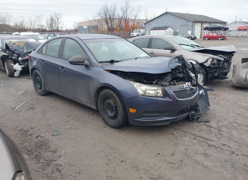 2013 Chevrolet Cruze LS AUTO (VIN 1G1PA5SG7D7318609) main photo