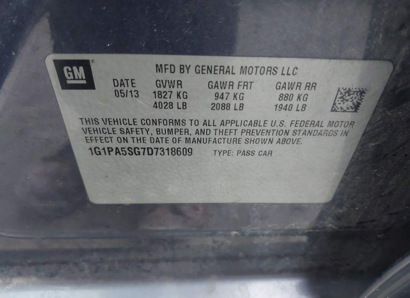 Photo 9 of 2013 Chevrolet Cruze LS AUTO (VIN 1G1PA5SG7D7318609)