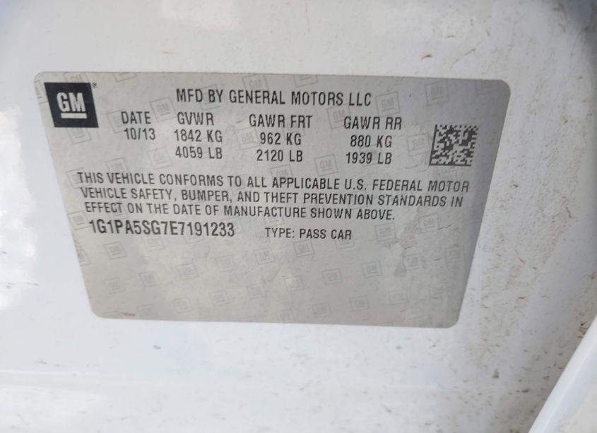 Photo 9 of 2014 Chevrolet Cruze LS AUTO (VIN 1G1PA5SG7E7191233)