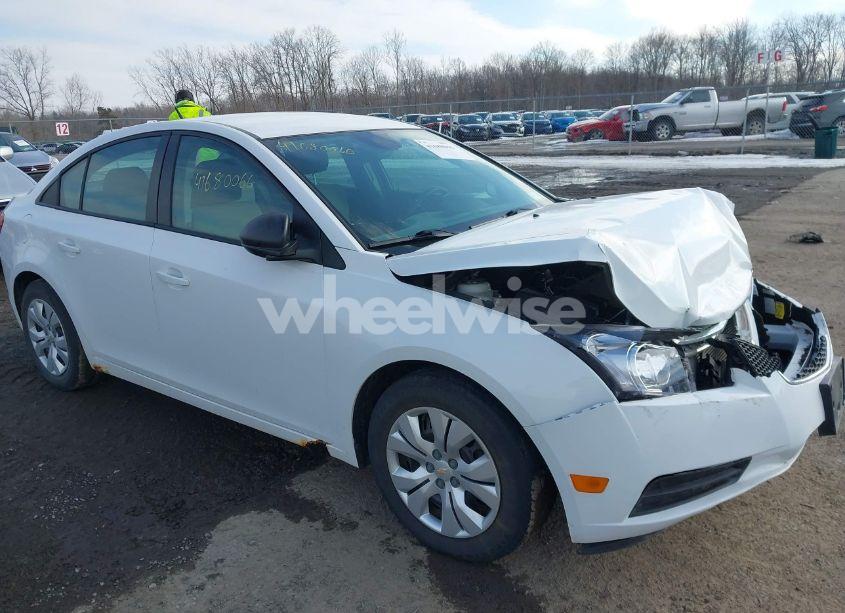 2014 Chevrolet Cruze LS AUTO (VIN 1G1PA5SG7E7255108) main photo