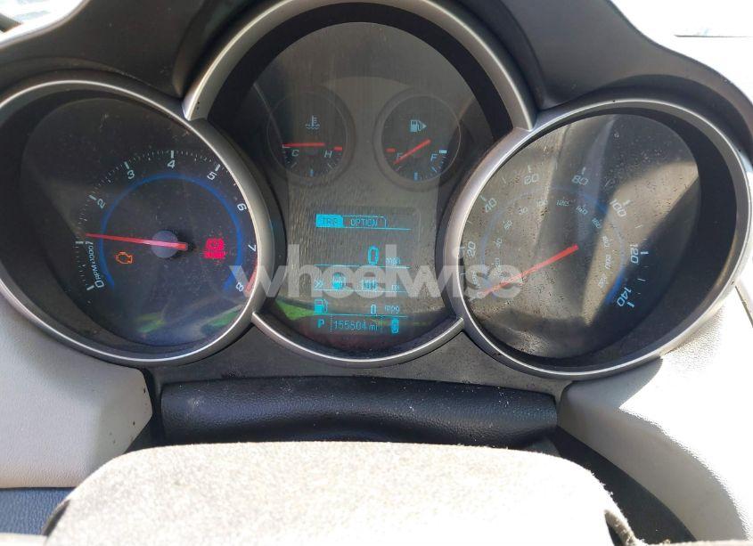 Photo 7 of 2014 Chevrolet Cruze LS AUTO (VIN 1G1PA5SG7E7349506)