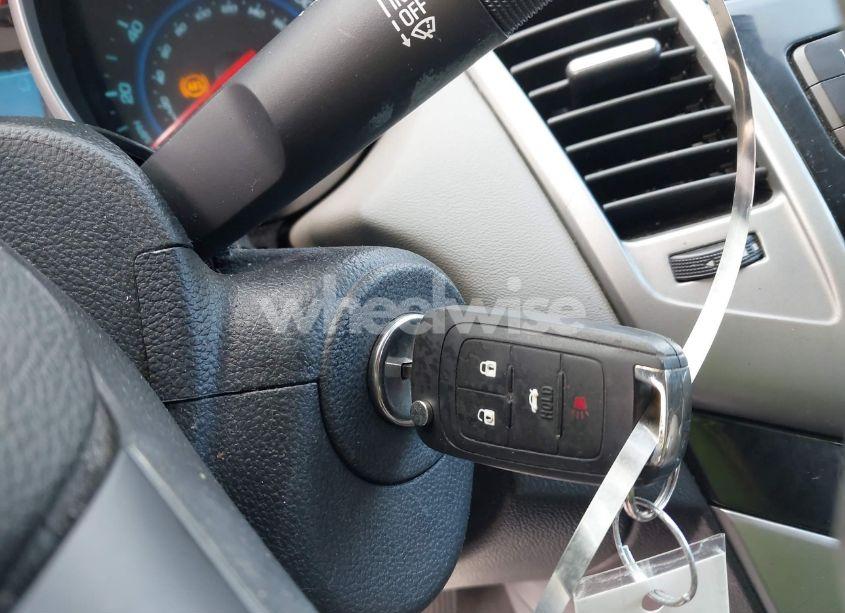 Photo 11 of 2013 Chevrolet Cruze LS AUTO (VIN 1G1PA5SG8D7176626)