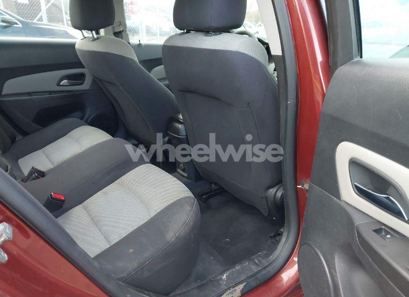 Photo 8 of 2013 Chevrolet Cruze LS AUTO (VIN 1G1PA5SG8D7176626)