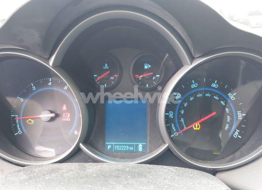 Photo 7 of 2013 Chevrolet Cruze LS AUTO (VIN 1G1PA5SG8D7291114)