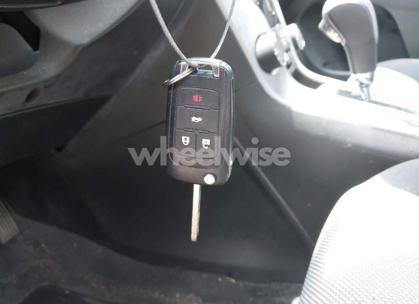 Photo 11 of 2014 Chevrolet Cruze LS AUTO (VIN 1G1PA5SG8E7220464)