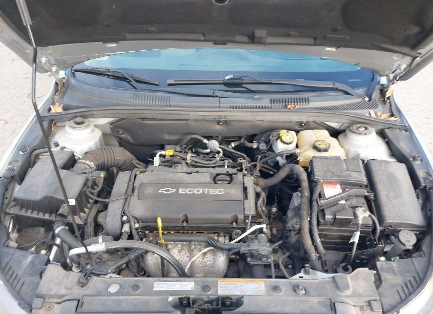 Photo 10 of 2014 Chevrolet Cruze LS AUTO (VIN 1G1PA5SG8E7291146)