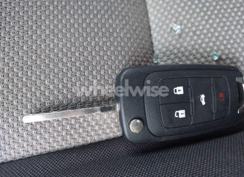 Photo 11 of 2014 Chevrolet Cruze LS AUTO (VIN 1G1PA5SG8E7429588)