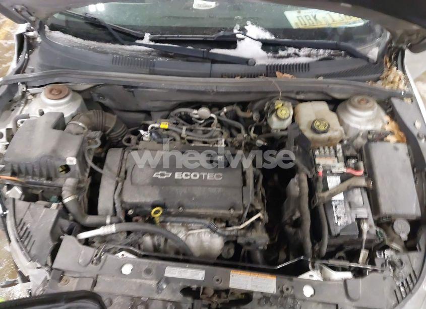 Photo 10 of 2014 Chevrolet Cruze LS AUTO (VIN 1G1PA5SG8E7443426)