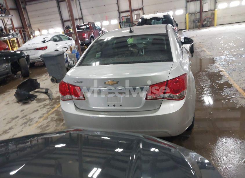 Photo 17 of 2014 Chevrolet Cruze LS AUTO (VIN 1G1PA5SG8E7443426)