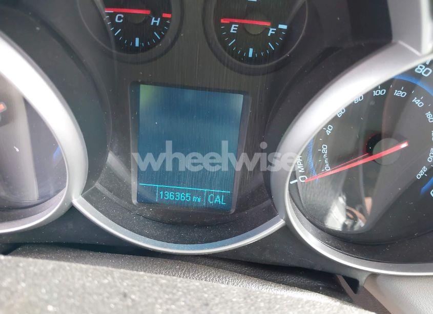 Photo 15 of 2014 Chevrolet Cruze LS AUTO (VIN 1G1PA5SG8E7457388)