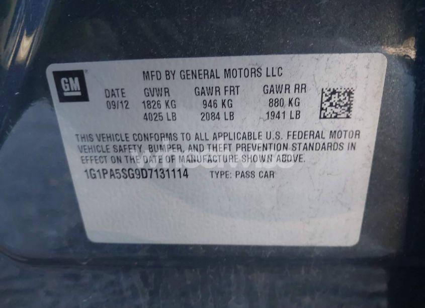 Photo 8 of 2013 Chevrolet Cruze LS AUTO (VIN 1G1PA5SG9D7131114)