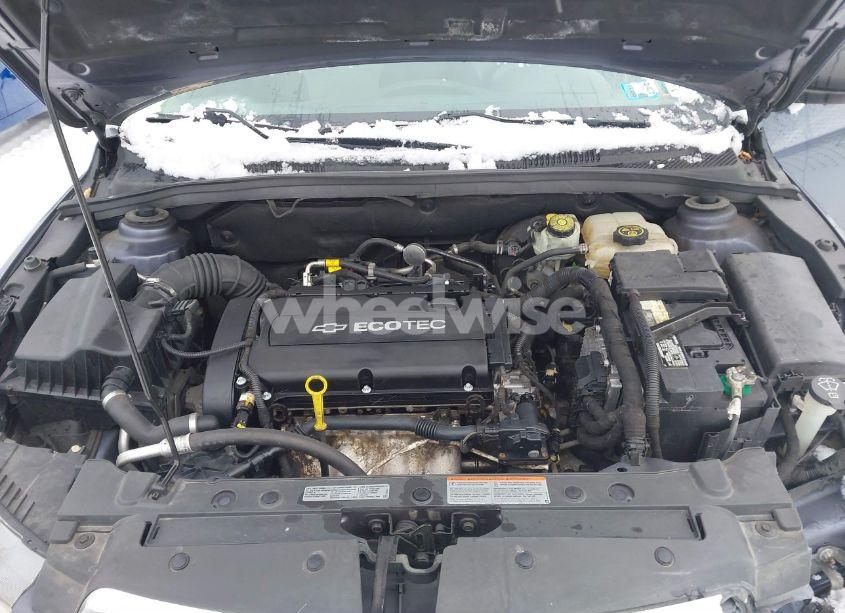 Photo 10 of 2013 Chevrolet Cruze LS AUTO (VIN 1G1PA5SG9D7160158)