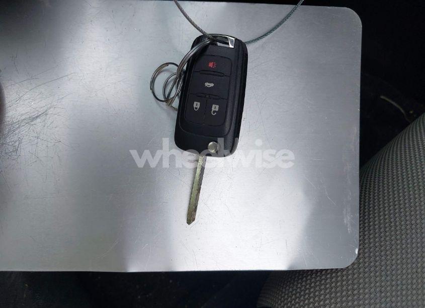 Photo 11 of 2013 Chevrolet Cruze LS AUTO (VIN 1G1PA5SG9D7210556)