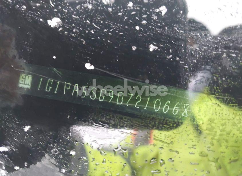 Photo 9 of 2013 Chevrolet Cruze LS AUTO (VIN 1G1PA5SG9D7210668)