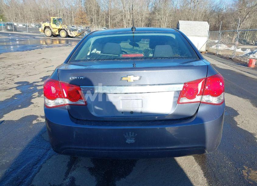 Photo 17 of 2013 Chevrolet Cruze LS AUTO (VIN 1G1PA5SG9D7269283)