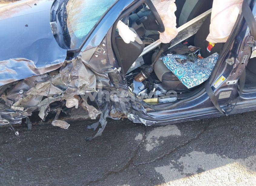 Photo 18 of 2013 Chevrolet Cruze LS AUTO (VIN 1G1PA5SG9D7269283)