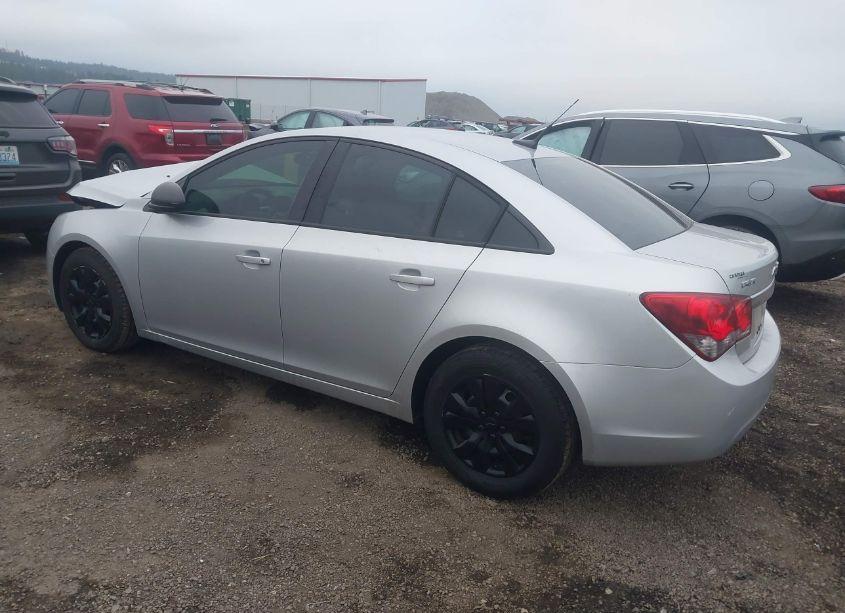 Photo 3 of 2013 Chevrolet Cruze LS AUTO (VIN 1G1PA5SG9D7279960)