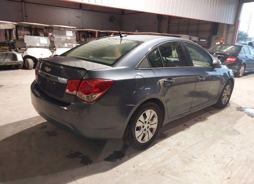 Photo 4 of 2013 Chevrolet Cruze LS AUTO (VIN 1G1PA5SG9D7291350)