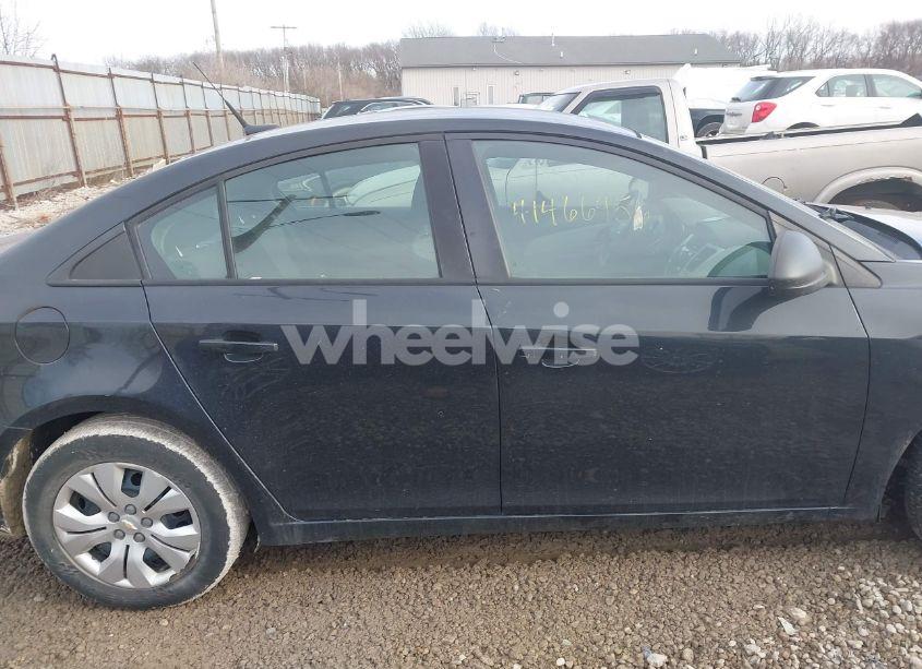 Photo 13 of 2014 Chevrolet Cruze LS AUTO (VIN 1G1PA5SG9E7425341)