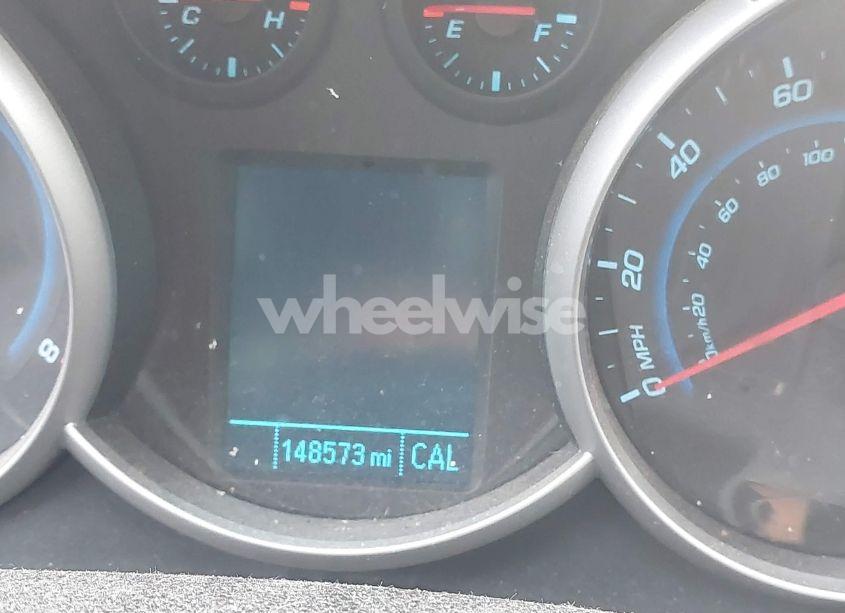 Photo 15 of 2014 Chevrolet Cruze LS AUTO (VIN 1G1PA5SG9E7425341)