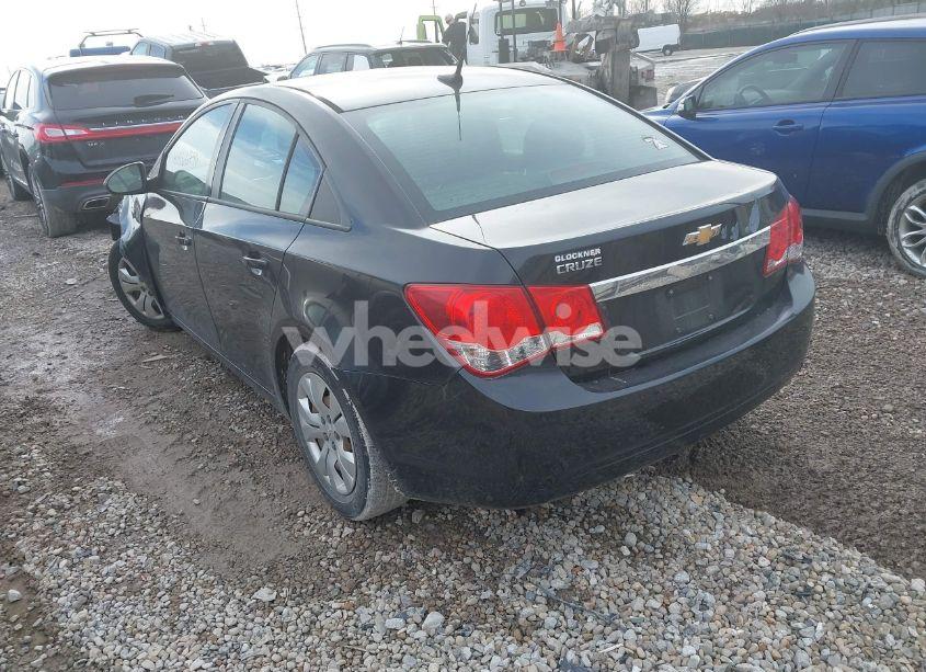 Photo 3 of 2014 Chevrolet Cruze LS AUTO (VIN 1G1PA5SG9E7425341)