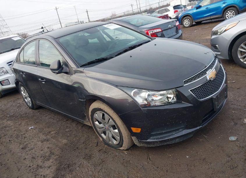 2014 Chevrolet Cruze LS AUTO (VIN 1G1PA5SG9E7462132) main photo