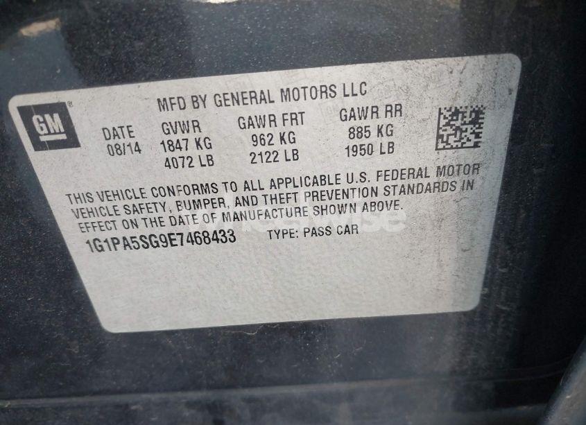 Photo 9 of 2014 Chevrolet Cruze LS AUTO (VIN 1G1PA5SG9E7468433)