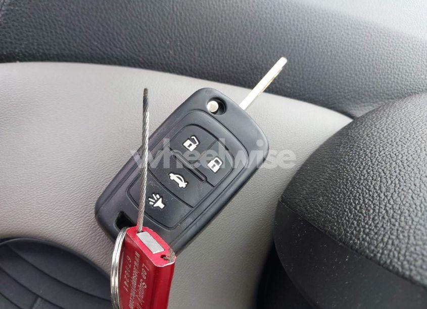 Photo 11 of 2013 Chevrolet Cruze LS AUTO (VIN 1G1PA5SGXD7233053)