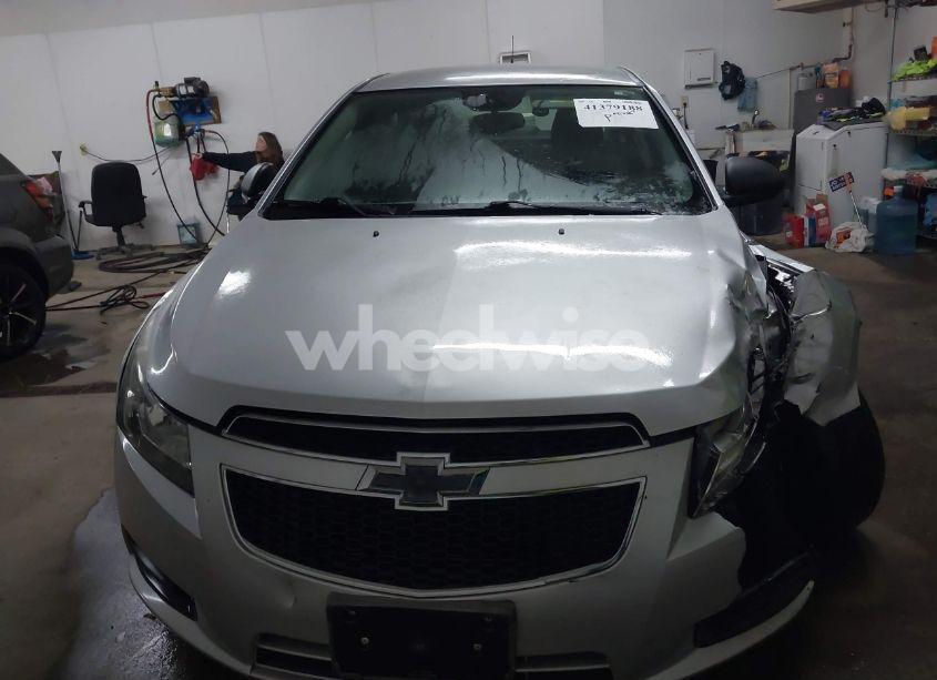 Photo 13 of 2013 Chevrolet Cruze LS AUTO (VIN 1G1PA5SGXD7237149)