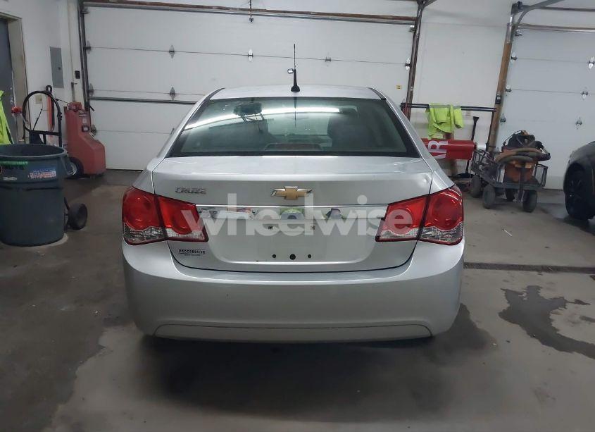 Photo 17 of 2013 Chevrolet Cruze LS AUTO (VIN 1G1PA5SGXD7237149)