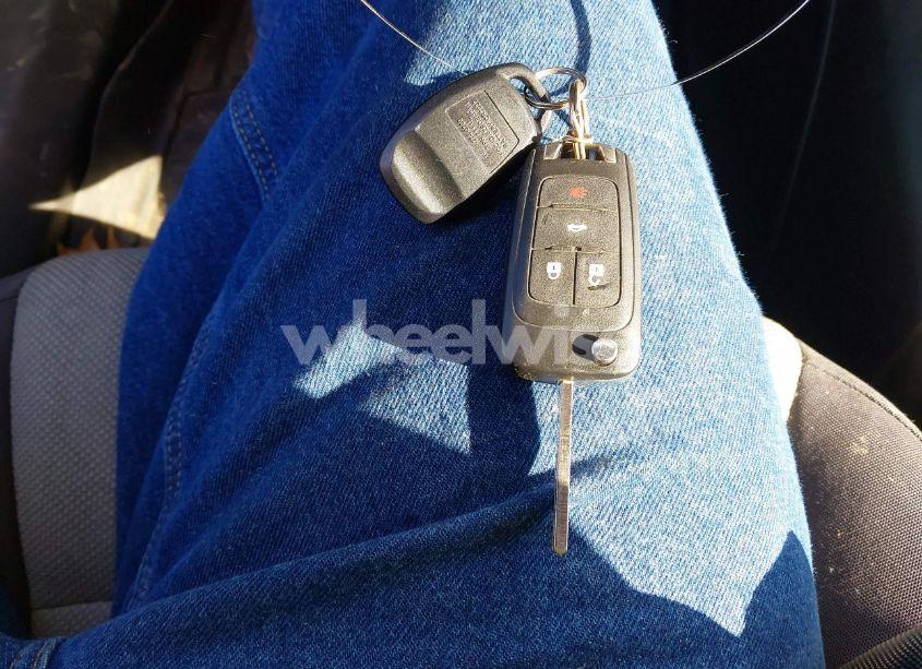 Photo 11 of 2013 Chevrolet Cruze LS (VIN 1G1PA5SGXD7302629)