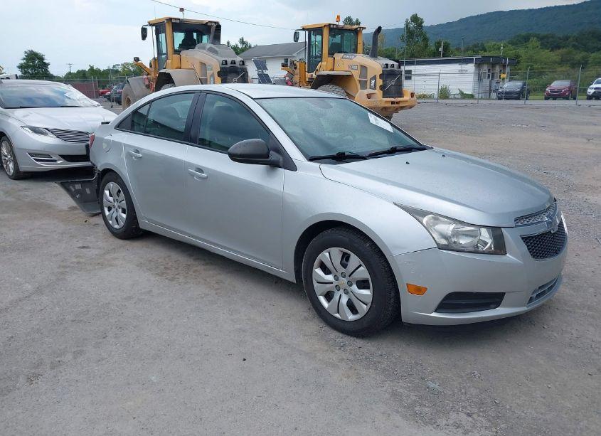 2013 Chevrolet Cruze LS AUTO (VIN 1G1PA5SGXD7303442) main photo