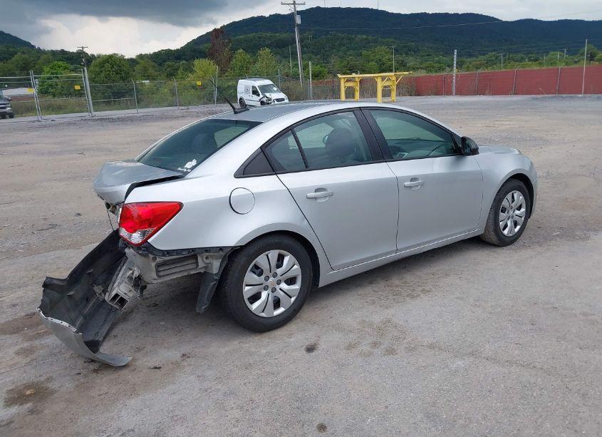 Photo 4 of 2013 Chevrolet Cruze LS AUTO (VIN 1G1PA5SGXD7303442)