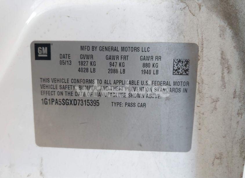 Photo 9 of 2013 Chevrolet Cruze LS AUTO (VIN 1G1PA5SGXD7315395)