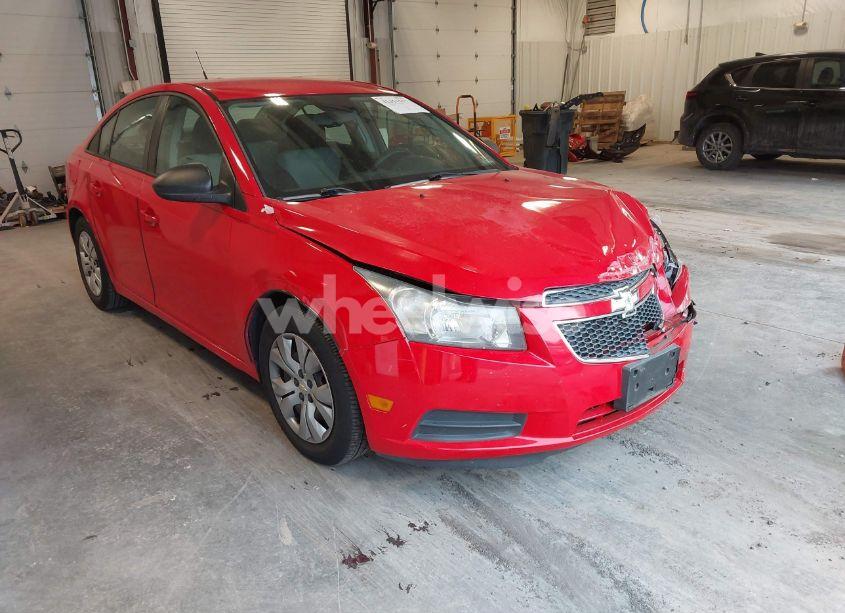 2014 Chevrolet Cruze LS AUTO (VIN 1G1PA5SGXE7118955) main photo