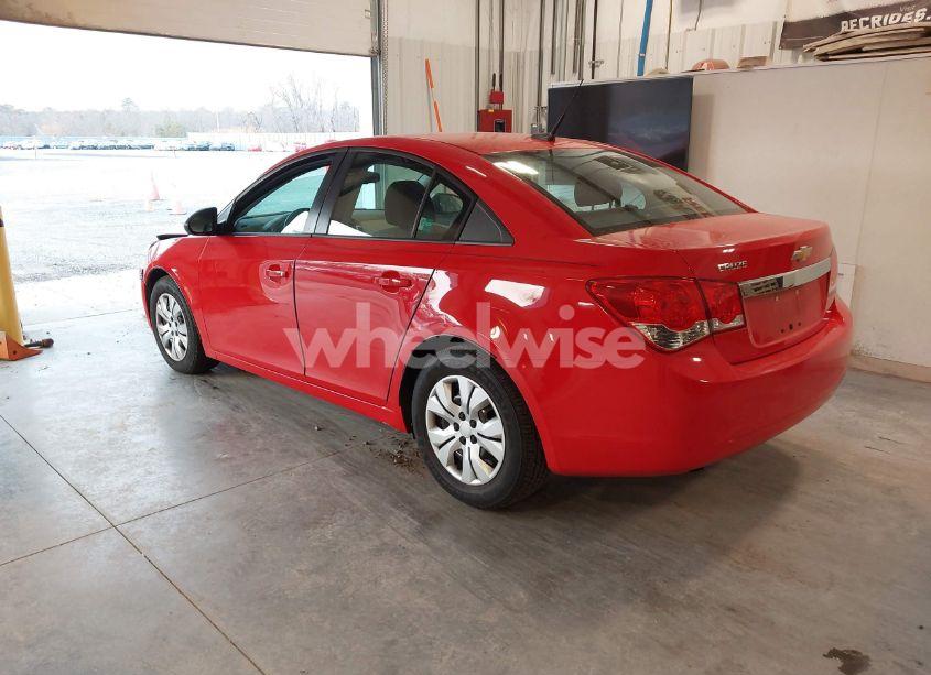Photo 3 of 2014 Chevrolet Cruze LS AUTO (VIN 1G1PA5SGXE7118955)