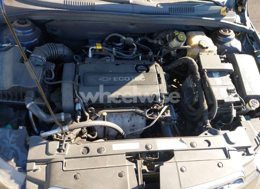 Photo 10 of 2014 Chevrolet Cruze LS AUTO (VIN 1G1PA5SGXE7195888)