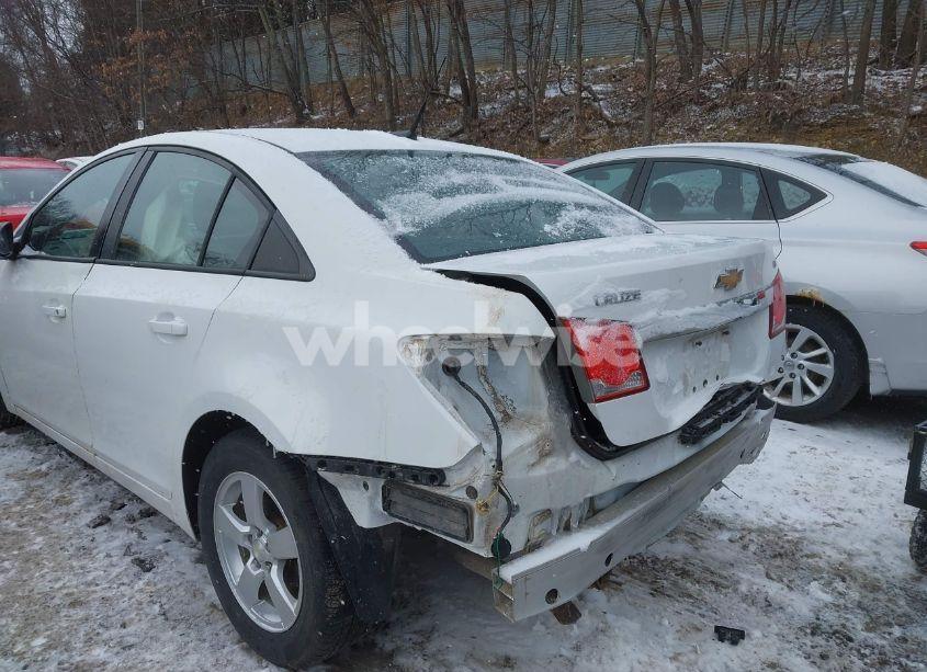 Photo 12 of 2014 Chevrolet Cruze LS AUTO (VIN 1G1PA5SGXE7224273)
