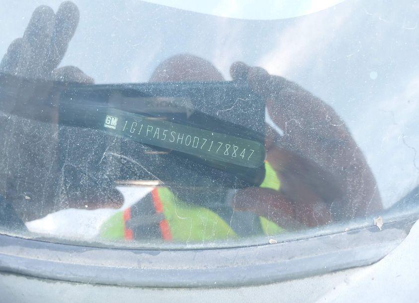 Photo 9 of 2013 Chevrolet Cruze LS AUTO (VIN 1G1PA5SH0D7178847)