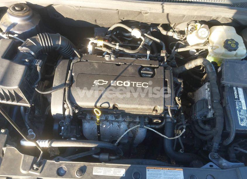 Photo 10 of 2013 Chevrolet Cruze LS AUTO (VIN 1G1PA5SH0D7275272)