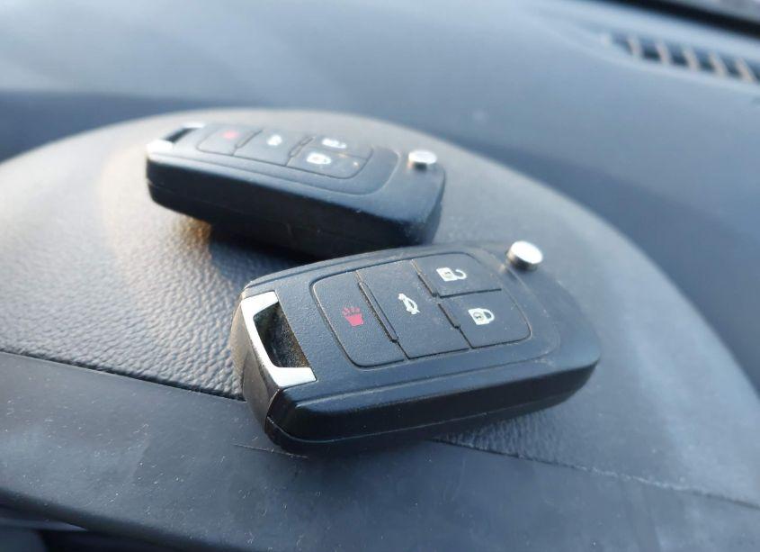 Photo 11 of 2013 Chevrolet Cruze LS AUTO (VIN 1G1PA5SH0D7284182)