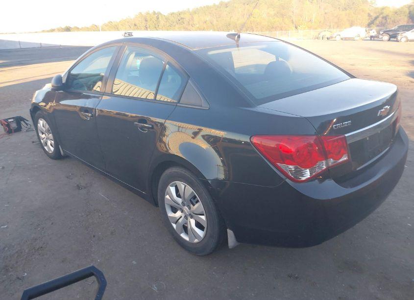 Photo 3 of 2013 Chevrolet Cruze LS AUTO (VIN 1G1PA5SH0D7316788)
