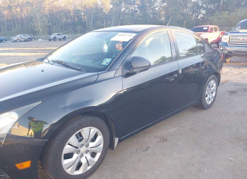 Photo 6 of 2013 Chevrolet Cruze LS AUTO (VIN 1G1PA5SH0D7316788)