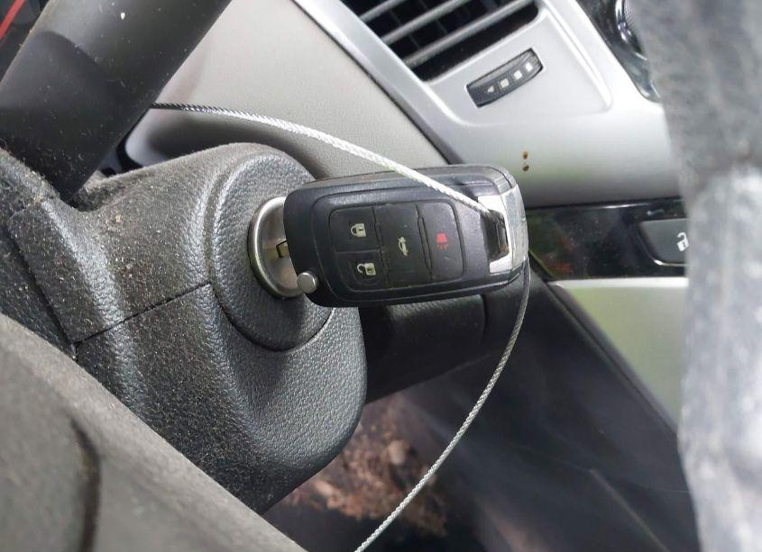 Photo 11 of 2014 Chevrolet Cruze LS AUTO (VIN 1G1PA5SH0E7166361)