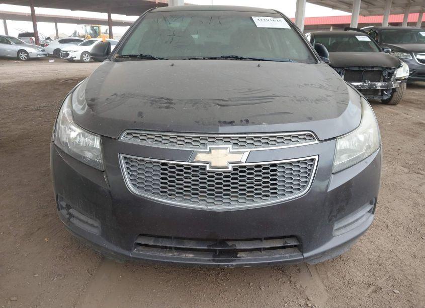 Photo 6 of 2014 Chevrolet Cruze LS AUTO (VIN 1G1PA5SH0E7166361)