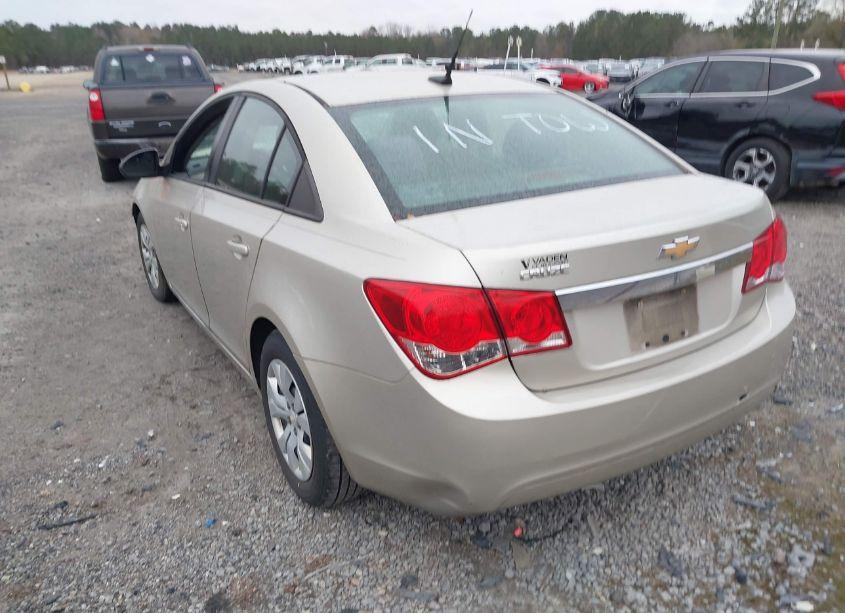Photo 3 of 2014 Chevrolet Cruze LS AUTO (VIN 1G1PA5SH0E7181975)