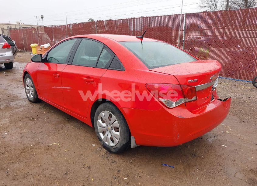 Photo 3 of 2014 Chevrolet Cruze LS AUTO (VIN 1G1PA5SH0E7194497)